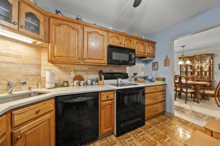 159 Main Street Unit 23C, Stoneham, Massachusetts 02180, USA