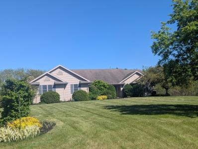 5614 N Vista Lane, Janesville, Wisconsin 53548, USA