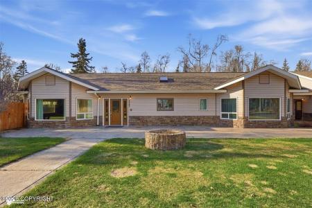 2243 Beaver Loop Road, Kenai, Alaska 99611, Amerika Birleşik Devletleri