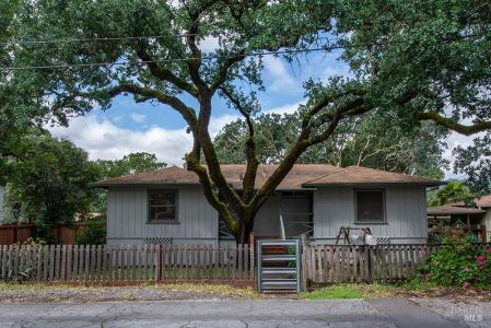18466 4th Ave, Sonoma, California 95476, USA