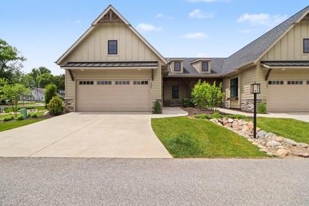 1905 E Woodglen Circle, Valparaiso, Indiana 46383, Estados Unidos