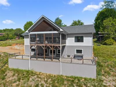 123 Israel Road, Candler, NC 28715, USA