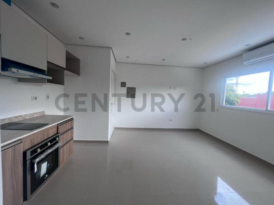 General santos casi Genaro Ruiz , Las Mercedes, Asunción 451254, 파라과이