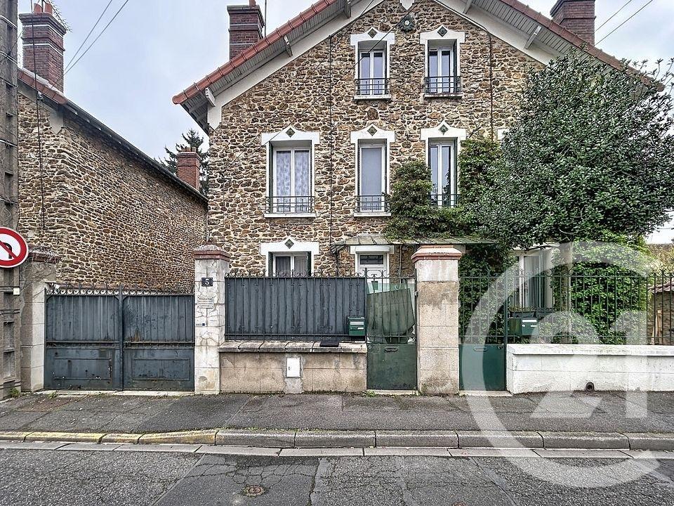 Melun, إيل دي فرانس 77000, فرنسا
