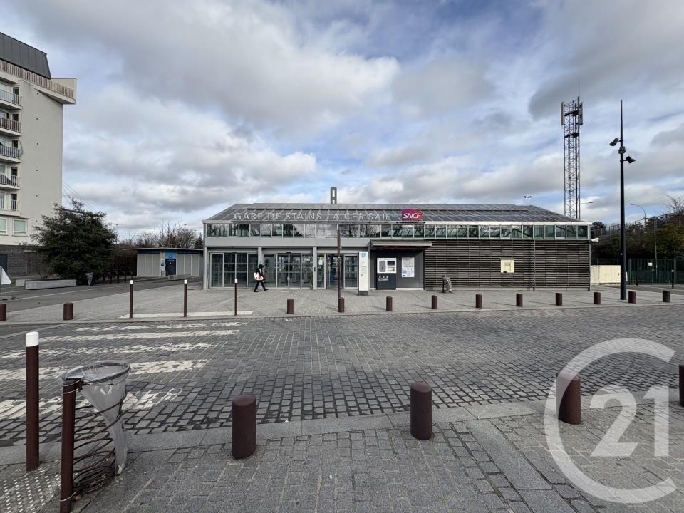 Stains, Île-de-France 93240, France