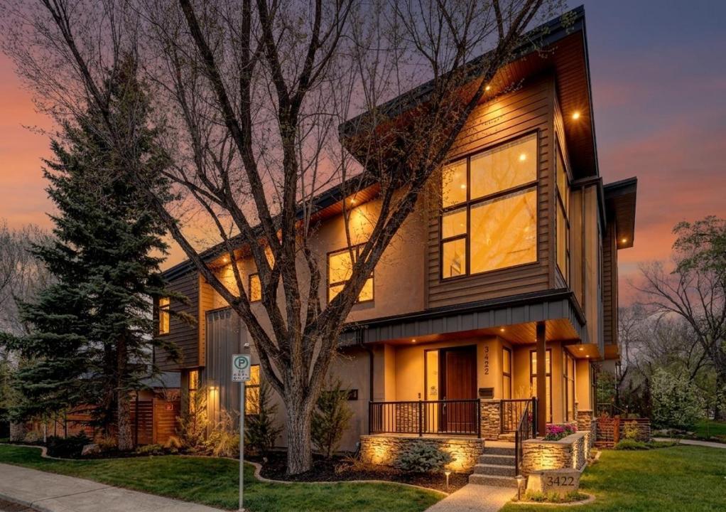 3422 5 AVENUE NW, Calgary, Alberta T2N 0V5, Canadá