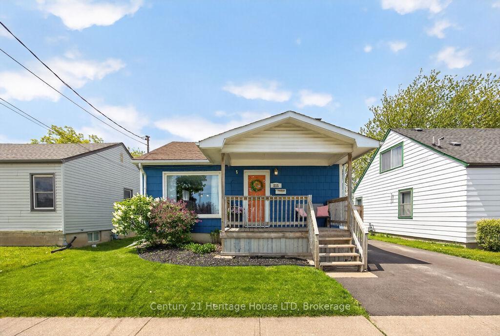 211 GRANTHAM AVENUE, St. Catharines, Ontario L2M 4Z1, Kanada