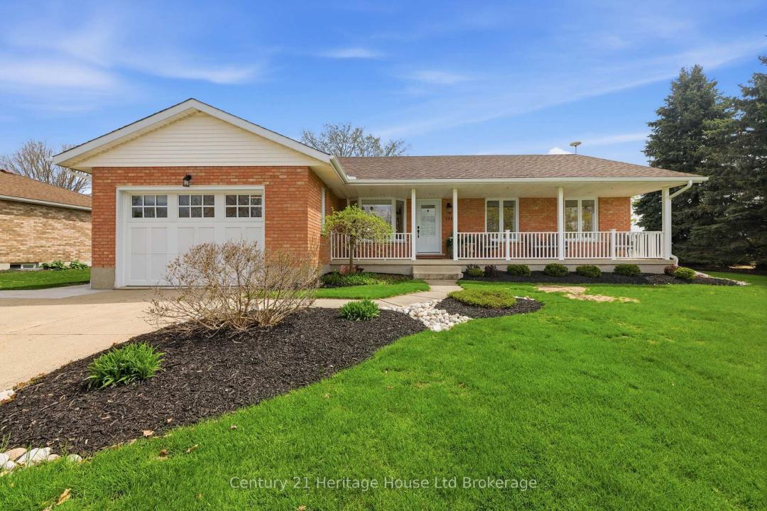 116 BAIRD STREET, Blandford-Blenheim-, Ontario N0J 1B0, CANADÁ