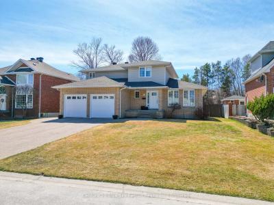 96 JANEY AVENUE, North Bay, 安大略省 P1C 1M6, 加拿大