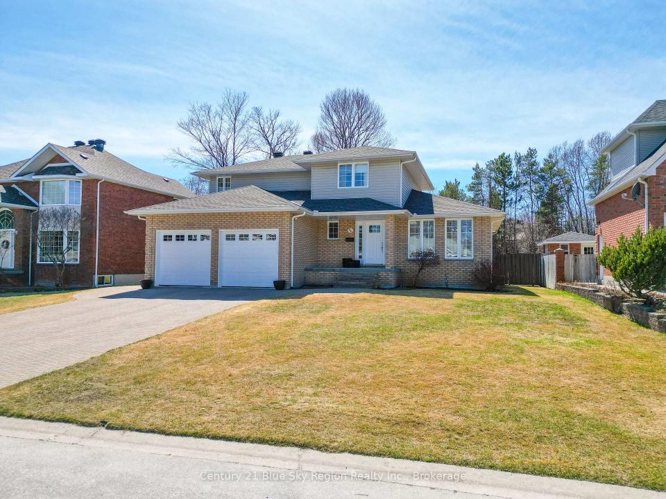 96 JANEY AVENUE, North Bay, 安大略省 P1C 1M6, 加拿大