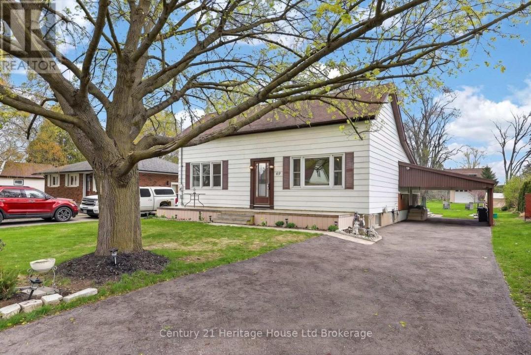 69 BEE STREET, Woodstock (woodstock - South), Ontario N4S 3Z2, Kanada