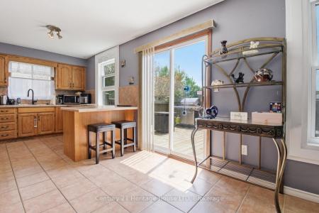 6864 SUNRISE COURT, Niagara Falls, Ontario L2G 7V2, Kanada