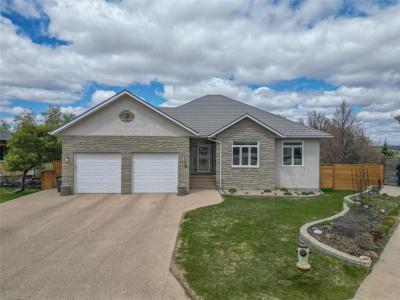 9 MOOSE PLACE, Brandon, Manitoba R7B 3W3, Kanada