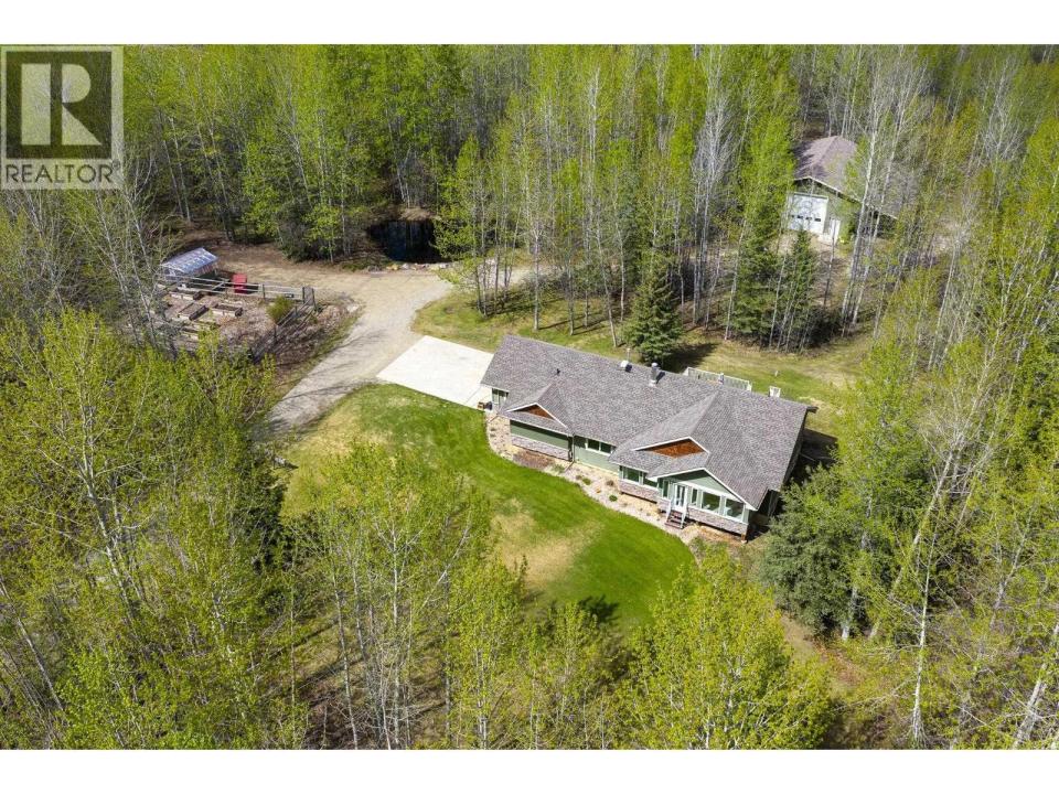 13244 KOOP ROAD, Fort St. John, كولومبيا البريطانية V1J 8K7, كندا