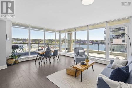 15 KINGS WHARF PLACE, Dartmouth, Neuschottland B2Y 0C2, Kanada