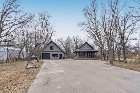 150 PTH 52 HIGHWAY, Mitchell, Manitoba R5G 1H3, Canada