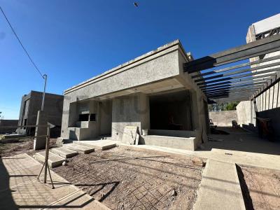La Plata 575, Godoy Cruz, Mendoza 00001, Argentina
