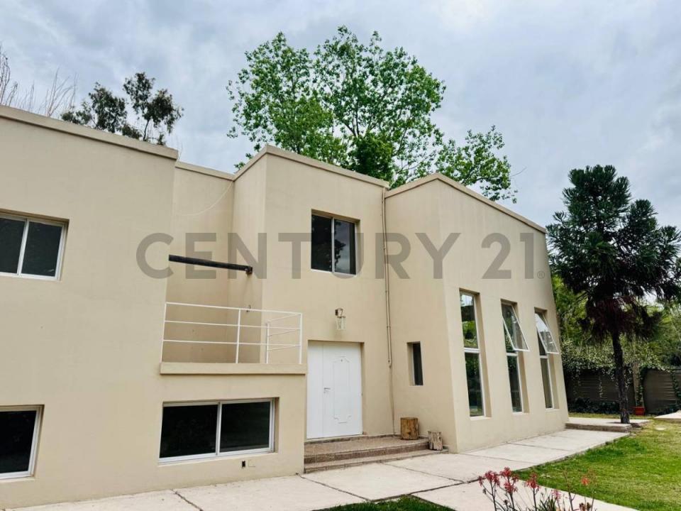 pueyrredon 2637, Chacras De Coria, Mendoza 5505, Argentine
