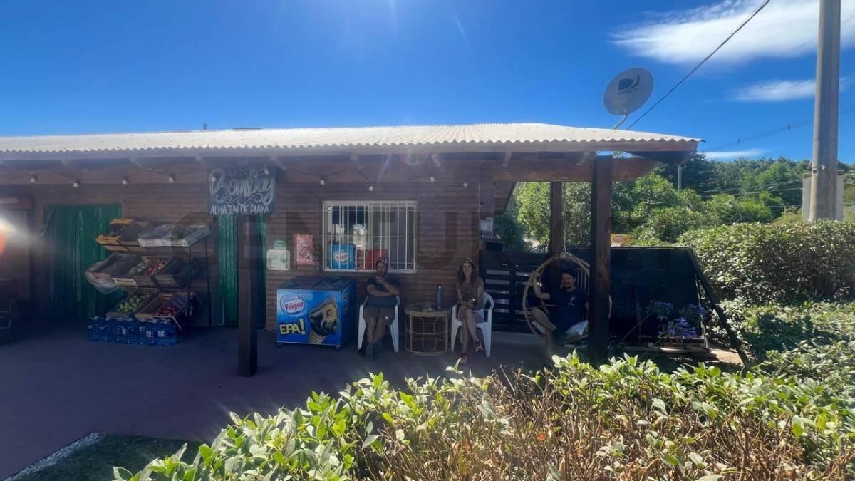 Rio Uruguay y Las Ballenas , Monte Hermoso, Buenos Aires Costa Atlántica 8153, الأرجنتين