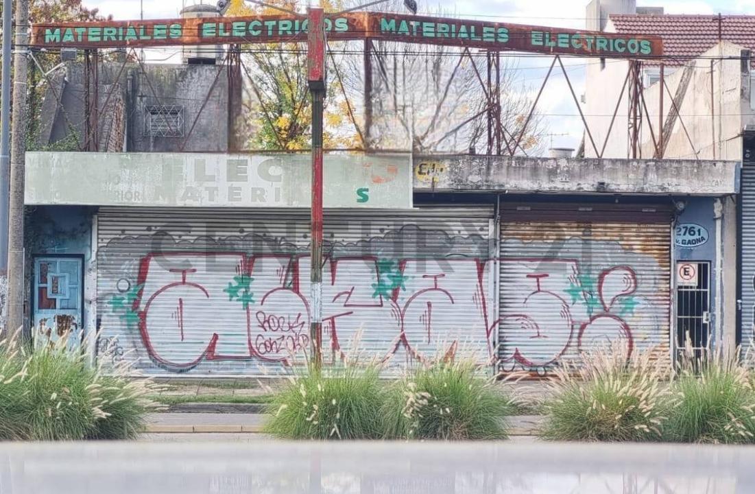 Avenida Presidente Peron 2761, Morón, GBA Oeste 00001, Argentine