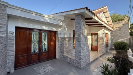 Estrugamou 1319, Venado Tuerto, Santa Fe 2600, Argentina