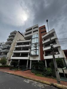 De la Residenta , Las Mercedes, Asunción 00001, Paraguay