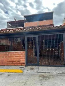 principal Casa Muralla Arriba,Guatire Municipio Zamora., Guatire, Miranda 1221, Venezuela