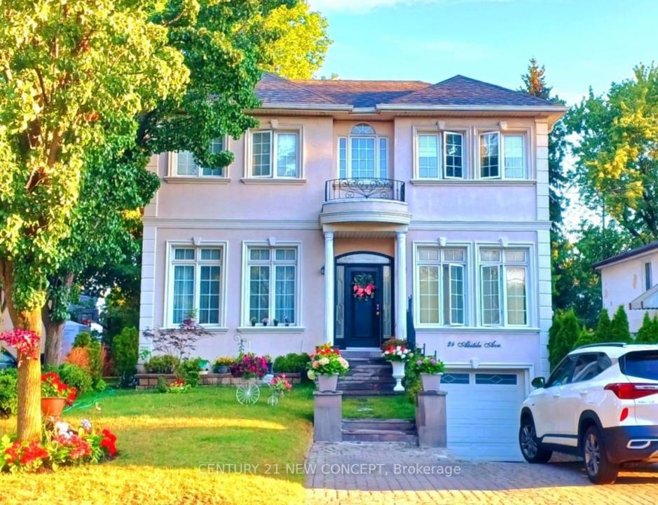24 ABITIBI AVENUE, Toronto, Ontario M2M 2V1, Canadá