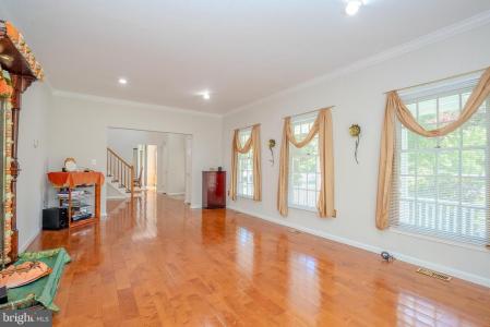 1 Bunting Court, Plainsboro, NJ 08536, USA