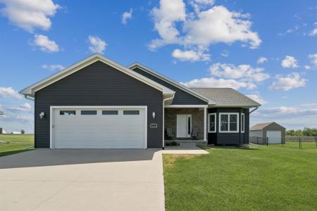 512 Cherry Street, Allison, Iowa 50602, USA