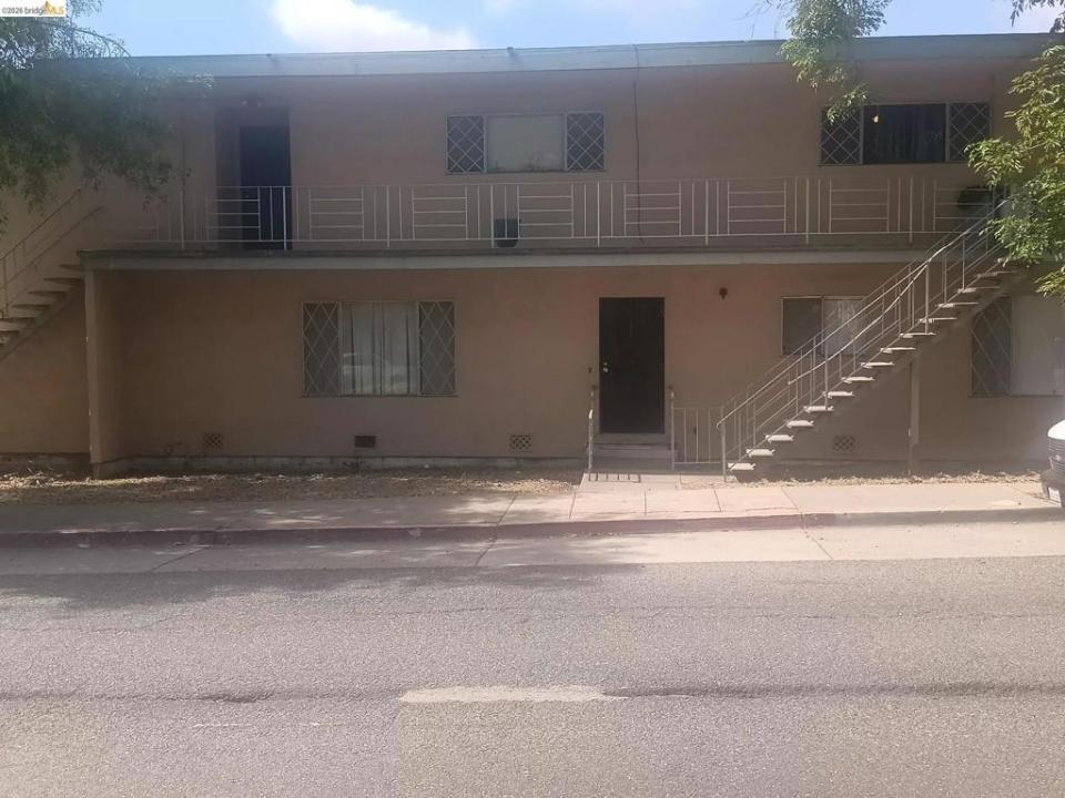 3434 California St, Oakland, California 94602