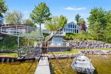 381 W Long Lake, Harrison, Michigan 48625, USA