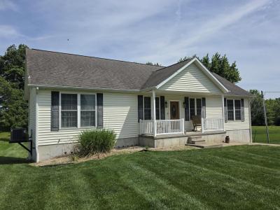 1452 Gilmoor Drive, Fowler, Illinois 62338, USA