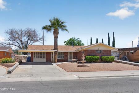 10025 Debbie Drive, El Paso, Texas 79925, USA