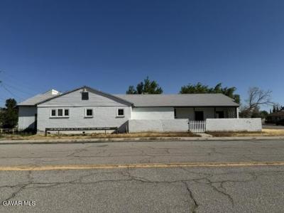 2069 Inyo Street, Mojave, California 93501
