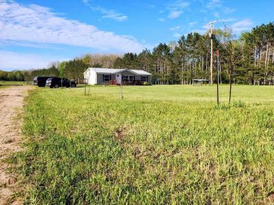 4450 Adams, Ein See, Michigan 48632-9226, USA