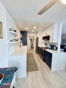 3700 Dean Drive , 2704, Ventura, Калифорния 93003, Соединенные Штаты