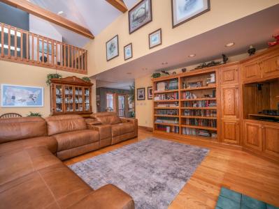435 Hunters Lane, Morehead, Kentucky 40351, USA