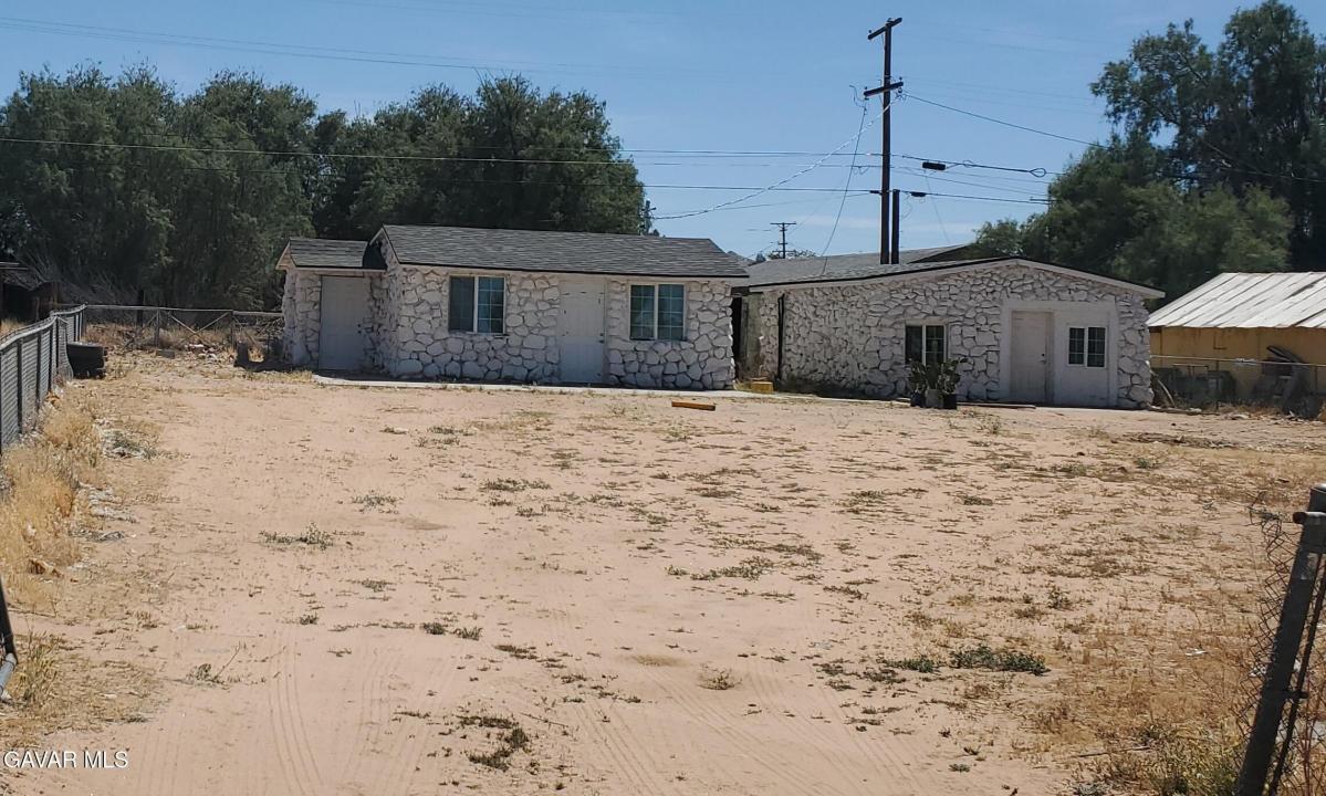 26622 Nichols Street unit: 2, Boron, Kalifornien 93516, USA