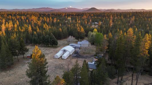 15845 Camino De Oro, La Pine, Oregon 97739, USA