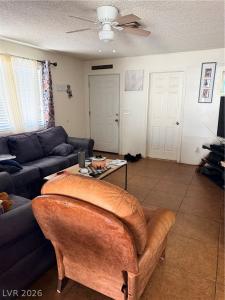 4451 Honeydew Circle, Las Vegas, Nevada 89147, USA