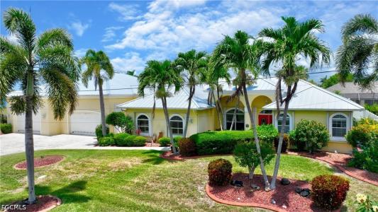 2313 SW 53rd Terrace, Cape Coral, Florida 33914, USA