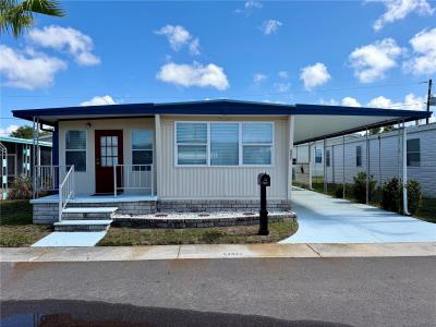 34527 Violet Dr. N., Pinellas Park, Florida 33781, USA