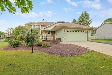 19353 Eureka Court, Farmington, Minnesota 55024, USA
