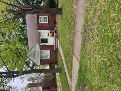 2208 Windemere Avenue, Flint, Michigan 48503, USA