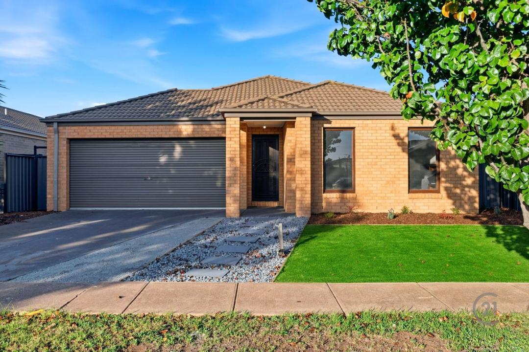 11 Opperman Place, Point Cook, VIC 3030, Avustralya