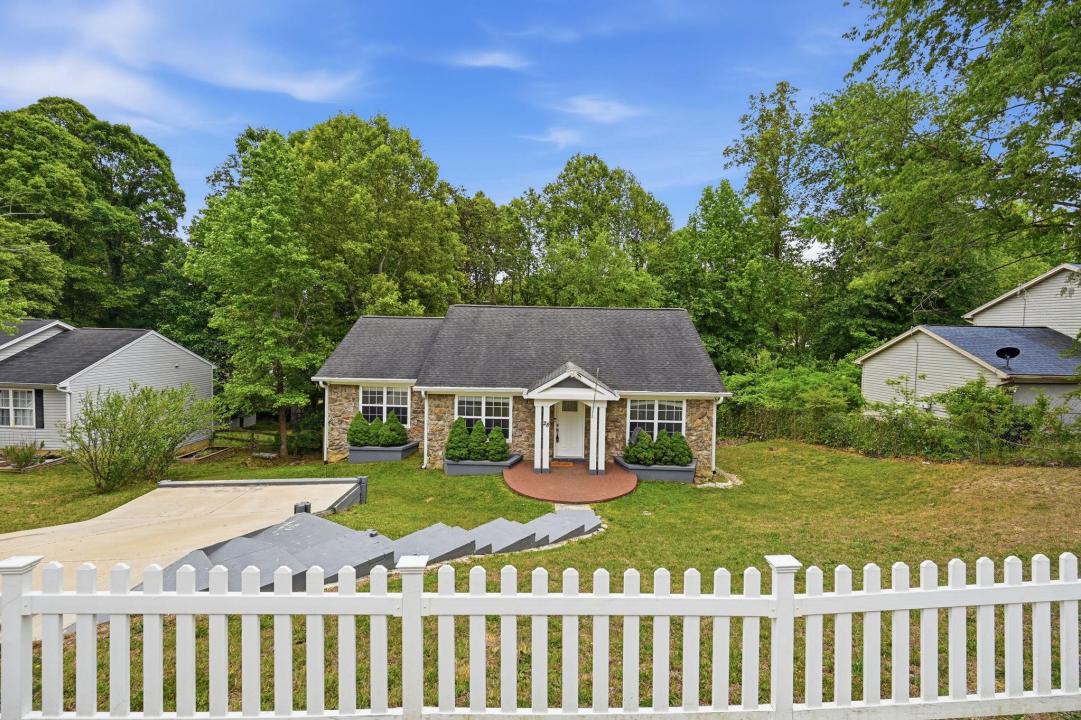 28 Cherry Laurel Drive, Fredericksburg, Wirginia 22405, USA