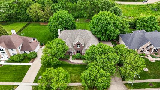 8120 Heather Bow Court, Johnston, Iowa 50131, États-Unis
