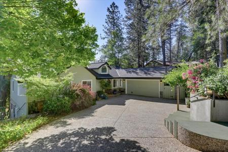 21349 Leslie Drive, Grass Valley, 加州 95945, 美國