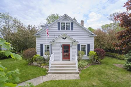 513 Oak Street, Manistee, Michigan 49660, USA